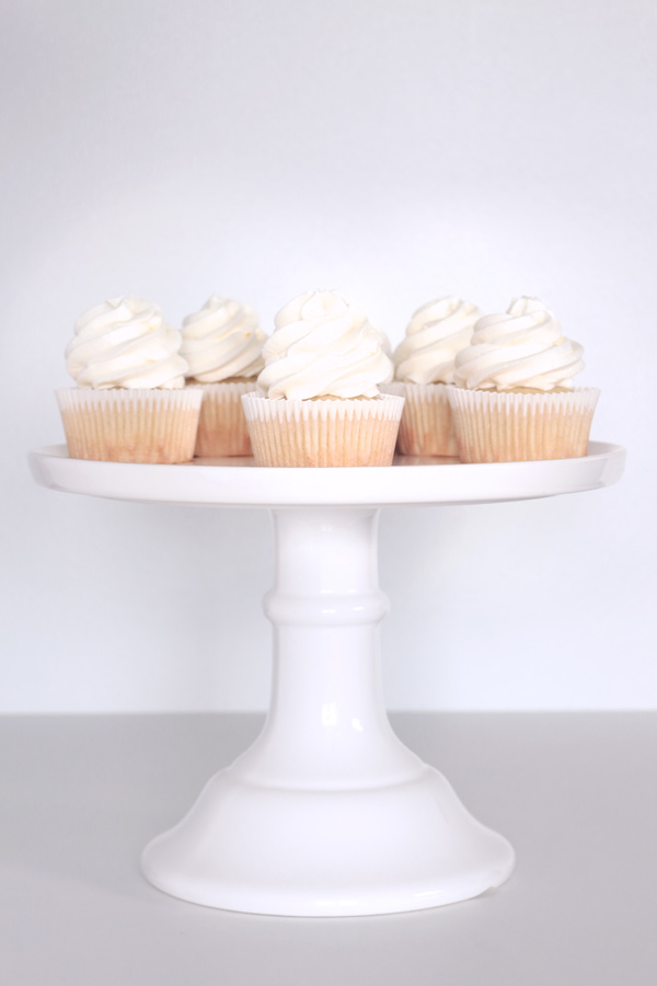 White-Wedding-Cupcake-Recipe-Stand